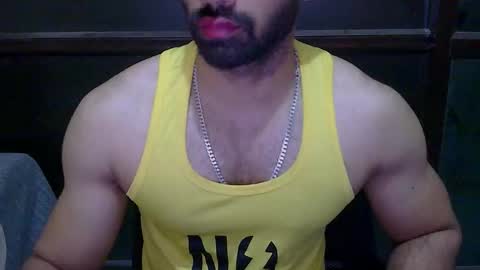 Vicky online show from 09/28/25, 04:23