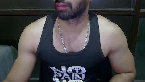 Vicky online show from 09/29/25, 05:40