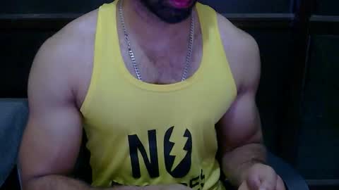 Vicky online show from 10/10/25, 05:23