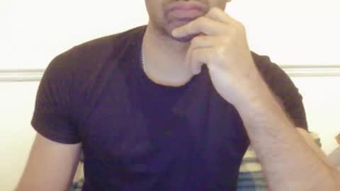 Vicky online show from 11/27/25, 08:27