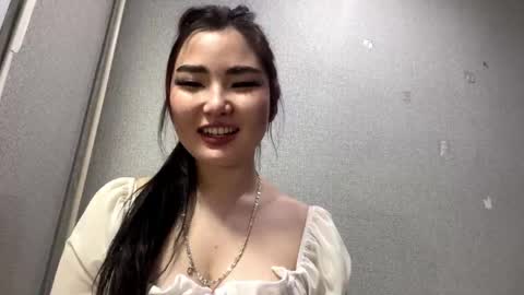 Sakura online show from 03/24/26, 09:09