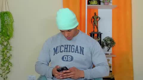 kale thomson online show from 12/03/24, 12:27