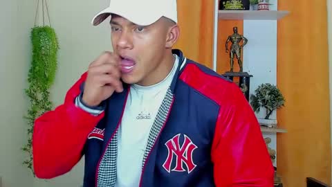 kale thomson online show from 12/11/24, 09:01