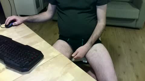 Snapshot of kalem48 chatting on 02/13/25, 11:47 MusicMen49 online show from 02/13/25, 11:47