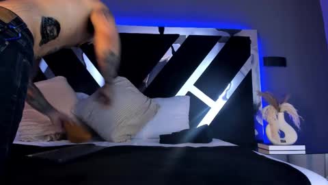 Kale online show from 03/03/25, 01:53