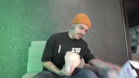 Kale online show from 09/19/25, 11:11