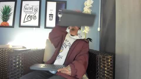 Kale online show from 10/18/25, 11:11