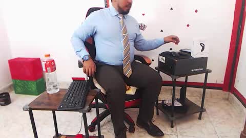 Kaleth online show from 02/09/26, 01:31