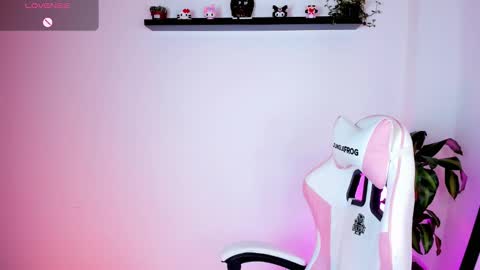 Kali Ka Please help me with your thumbs up its important   dont forget my birthday on October 26 online show from 09/19/25, 06:08