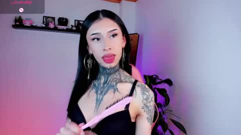 Kali Ka Please help me with your thumbs up its important   dont forget my birthday on October 26 online show from 07/07/26, 09:08