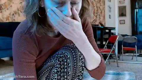 Snapshot of kalikushdreamz chatting on 01/25/25, 03:30 Tara Smith online show from 01/25/25, 03:30