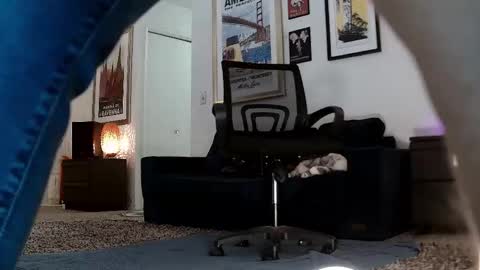 Snapshot of kalikushdreamz chatting on 10/25/25, 02:35 Tara Smith online show from 10/25/25, 02:35