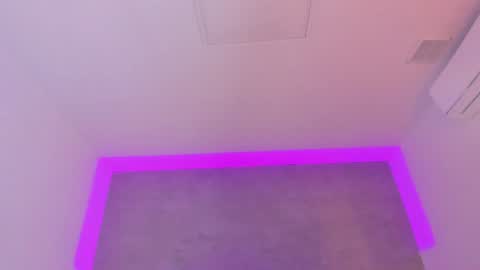 Carolina   online show from 01/23/25, 03:32