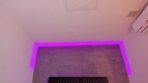 Carolina   online show from 02/01/25, 05:37