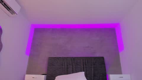 Carolina   online show from 02/03/25, 03:49