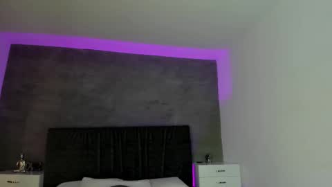 Carolina   online show from 03/09/25, 02:54