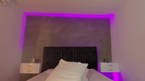 Carolina   online show from 03/11/25, 06:08