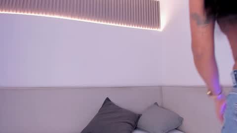 Carolina   online show from 03/03/26, 12:44