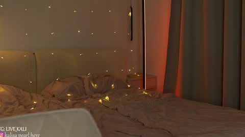 Please call me Kalisa online show from 12/21/24, 07:49