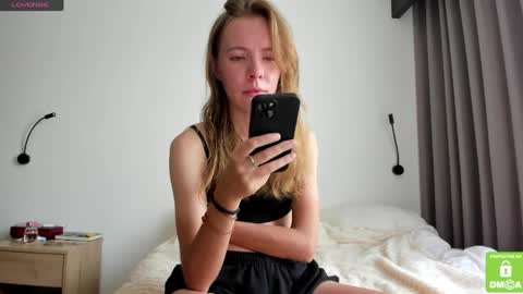 Snapshot of kalisee_ chatting on 05/01/26, 05:56 Kalisee online show from 05/01/26, 05:56