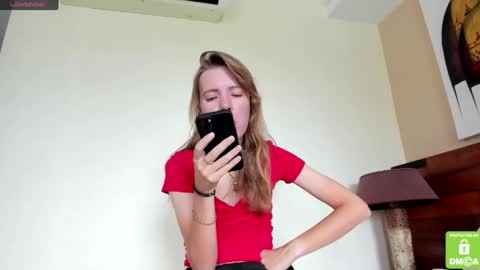Snapshot of kalisee_ chatting on 05/14/26, 06:53 Kalisee online show from 05/14/26, 06:53