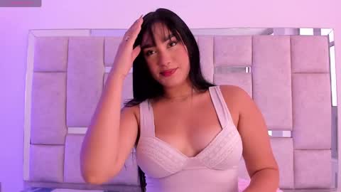 Snapshot of kalisweet_ chatting on 04/13/26, 05:07 Kali online show from 04/13/26, 05:07