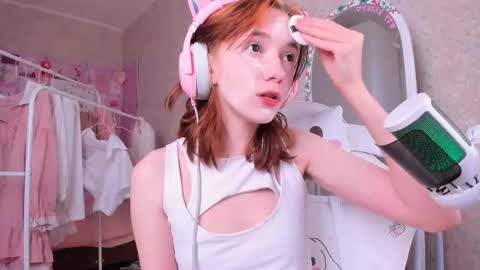 Snapshot of kalymidy chatting on 10/12/25, 07:07 kalymidy online show from 10/12/25, 07:07