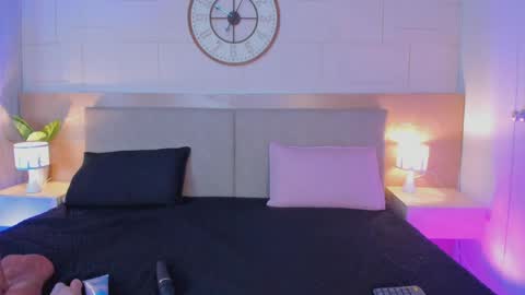 kalyx_lana online show from 04/17/26, 08:01