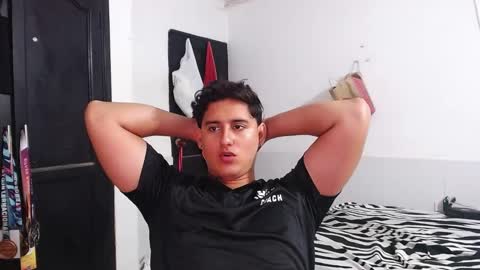 Snapshot of kam_and_friends chatting on 09/18/25, 10:34 Kev online show from 09/18/25, 10:34