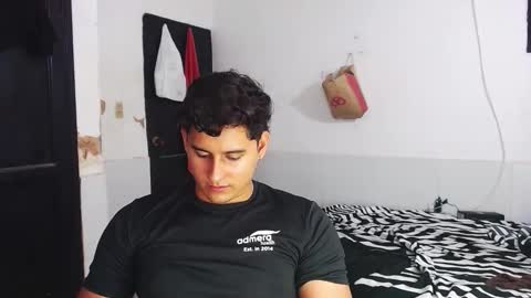 Snapshot of kam_and_friends chatting on 10/01/25, 11:33 Kev online show from 10/01/25, 11:33