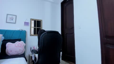 Kamilalopez online show from 05/05/26, 08:39