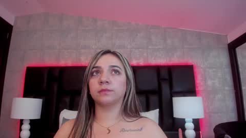 Snapshot of kamalaholmes chatting on 12/10/24, 07:05 Kamalaholmes online show from 12/10/24, 07:05