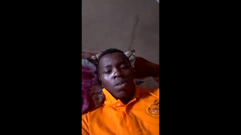 kamfinsa1 online show from 05/09/26, 10:42