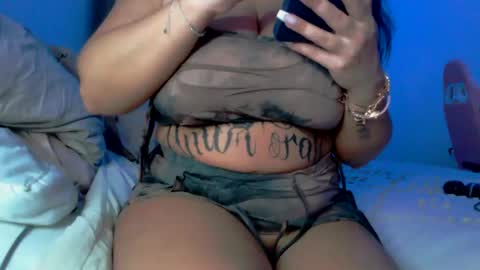 Kamila online show from 03/08/25, 09:08