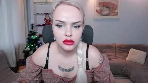 Camila online show from 12/22/25, 06:32