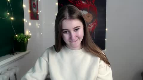 kamilla_love_ online show from 12/17/25, 12:00