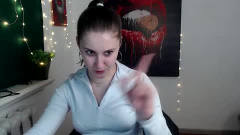 kamilla_love_ online show from 12/21/25, 02:24
