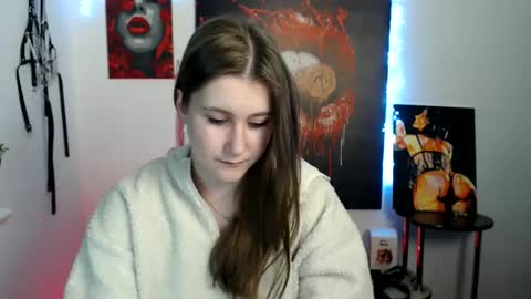 kamilla_love_ online show from 03/18/26, 02:20