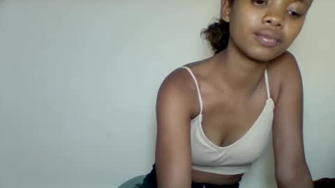 kamillah69 online show from 01/13/26, 05:29