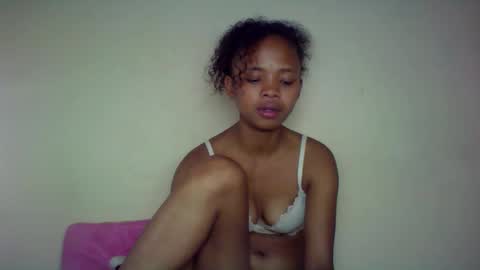 kamillah69 online show from 02/13/26, 01:23