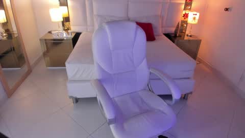 Kamila online show from 12/13/24, 03:43