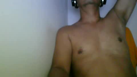 Kamilo online show from 01/08/26, 03:20