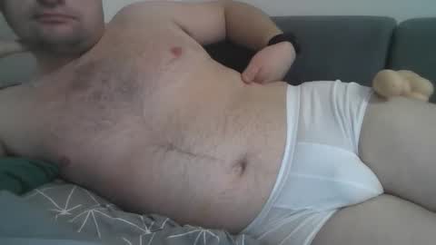 Snapshot of kamilsoon chatting on 11/17/25, 11:32 kamilsoon online show from 11/17/25, 11:32