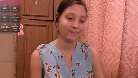 Mari  Simmons online show from 11/07/25, 02:55