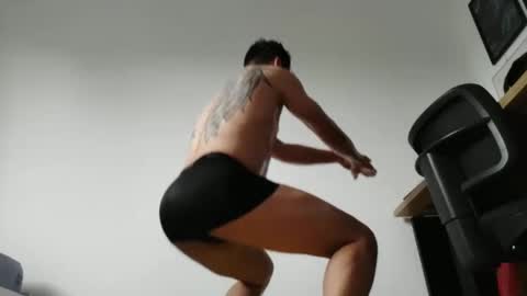 Snapshot of kanaua_taigaura chatting on 12/15/24, 01:54 Kanaua Taiguara online show from 12/15/24, 01:54