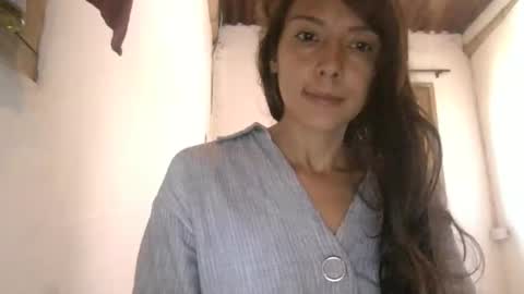 Snapshot of kandienaughty chatting on 11/05/25, 01:00 kandienaughty online show from 11/05/25, 01:00