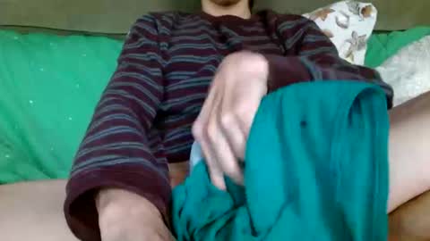 kaonashi69 online show from 10/12/25, 06:40