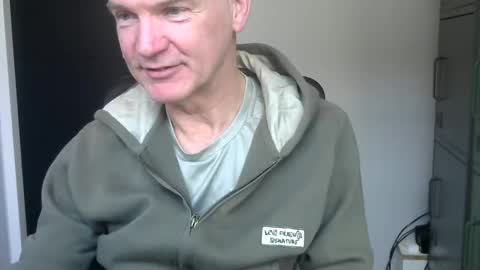 Robbie online show from 02/15/26, 07:51