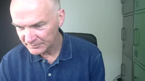 Robbie online show from 04/06/26, 03:46