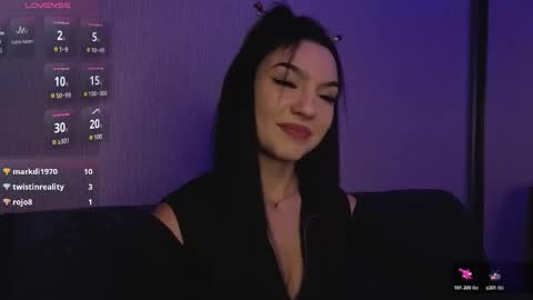 kara_life online show from 10/24/25, 01:35